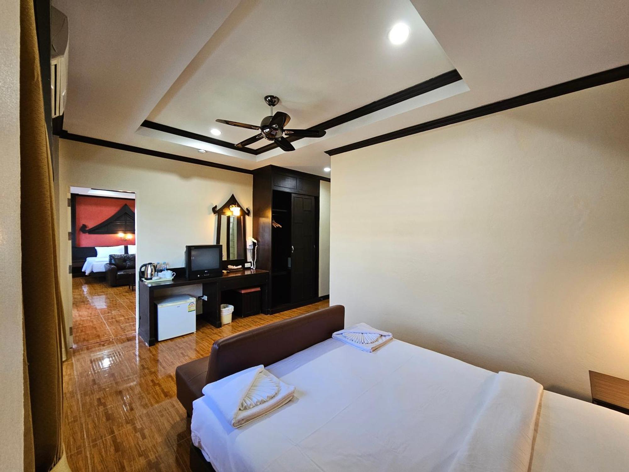 Nanai 2 Residence Patong Phuket Ngoại thất bức ảnh