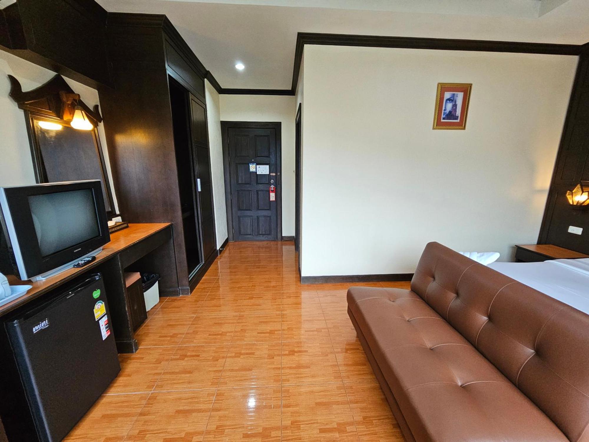 Nanai 2 Residence Patong Phuket Ngoại thất bức ảnh