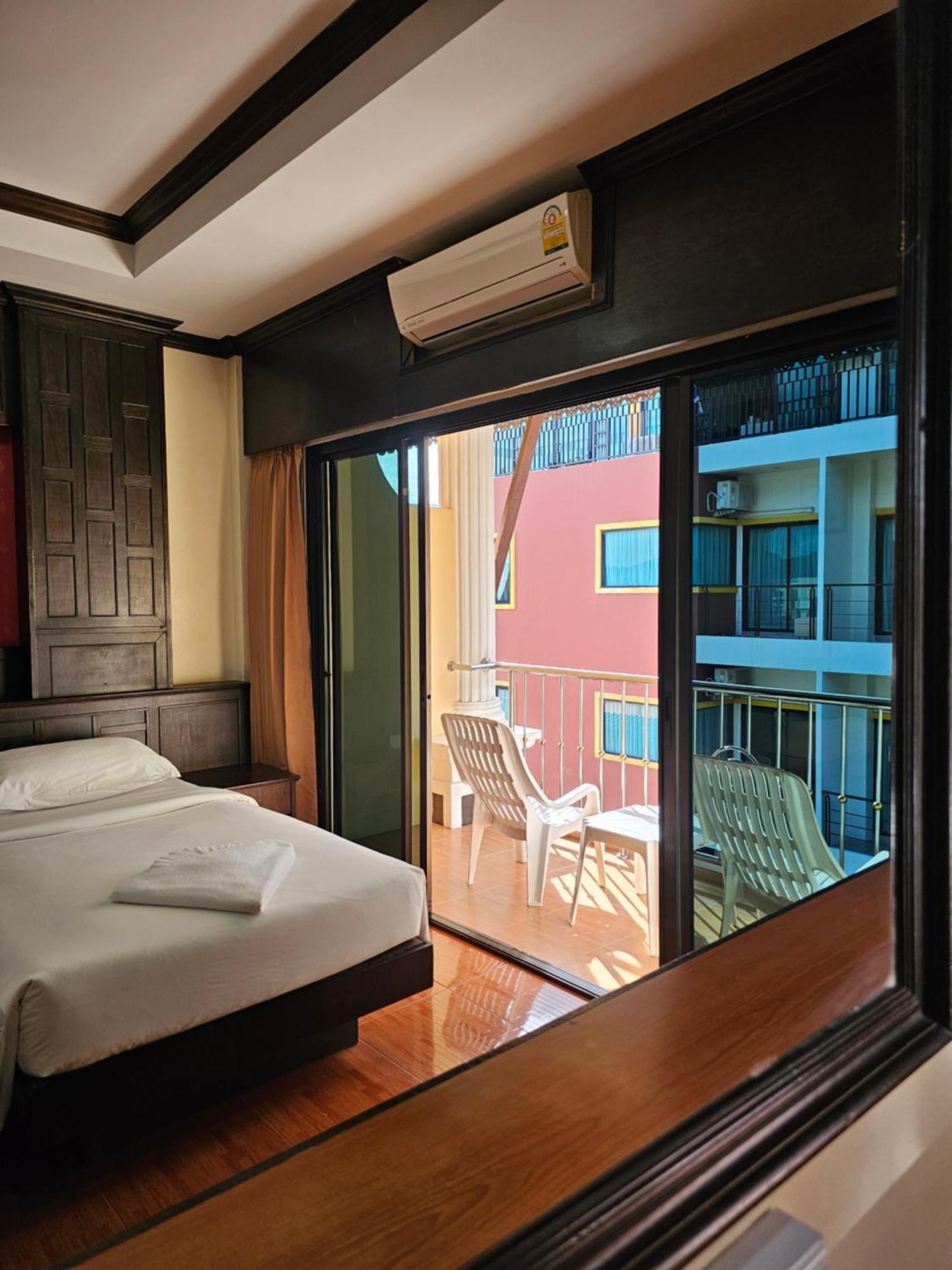 Nanai 2 Residence Patong Phuket Ngoại thất bức ảnh